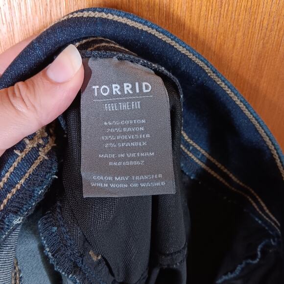 NWT Torrid Lean Jean Straight size 3X (22-24) - Picture 9 of 10